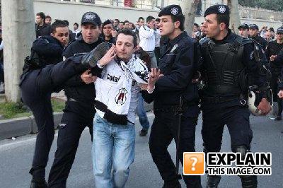 Polis_tekme