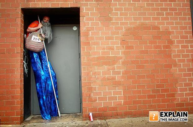 Stilt_man